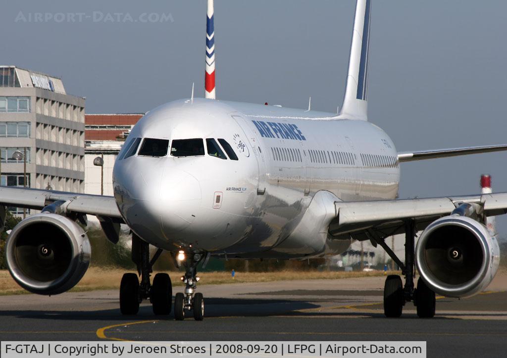 F-GTAJ, 2001 Airbus A321-211 C/N 1476, .