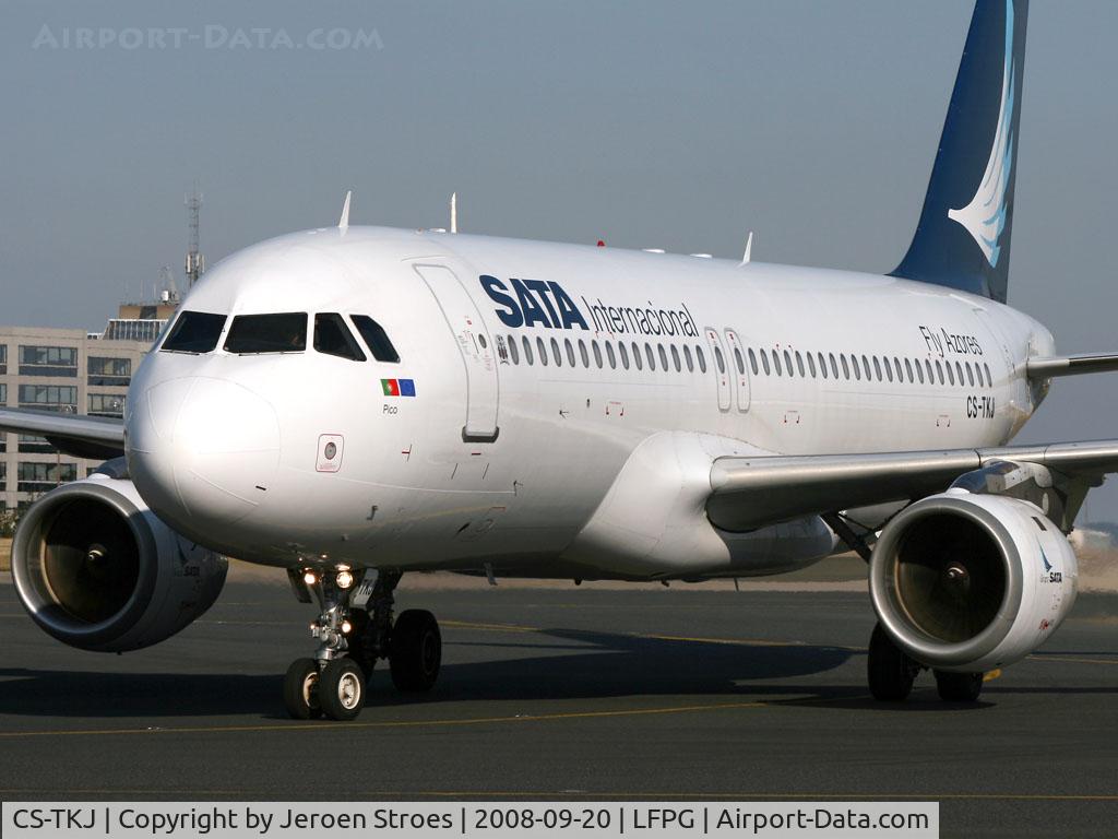 CS-TKJ, 1998 Airbus A320-212 C/N 795, .