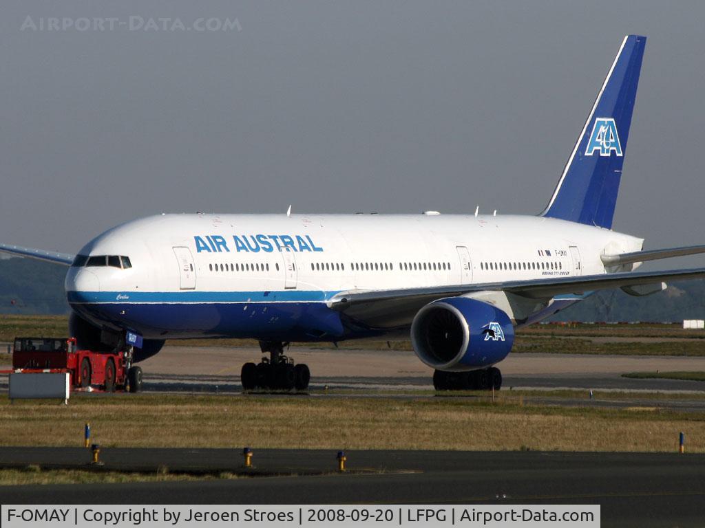 F-OMAY, 2005 Boeing 777-2Q8/ER C/N 29402, cdg