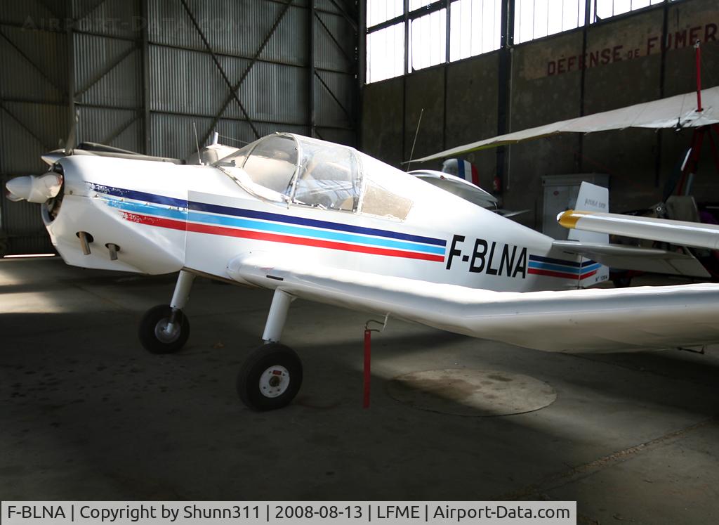 F-BLNA, Wassmer (Jodel) D-112 Club C/N 1204, Hangared and based here...