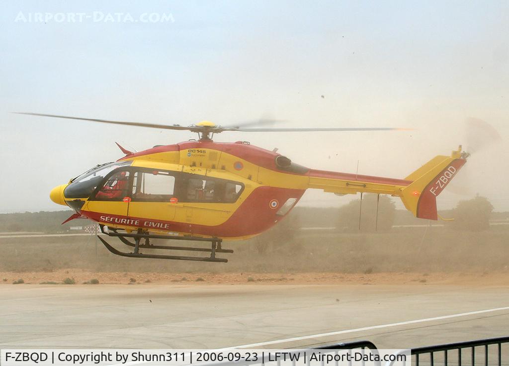 F-ZBQD, 2005 Eurocopter-Kawasaki EC-145 (BK-117C-2) C/N 9060, Ready to take off after Navy Open Day 2006