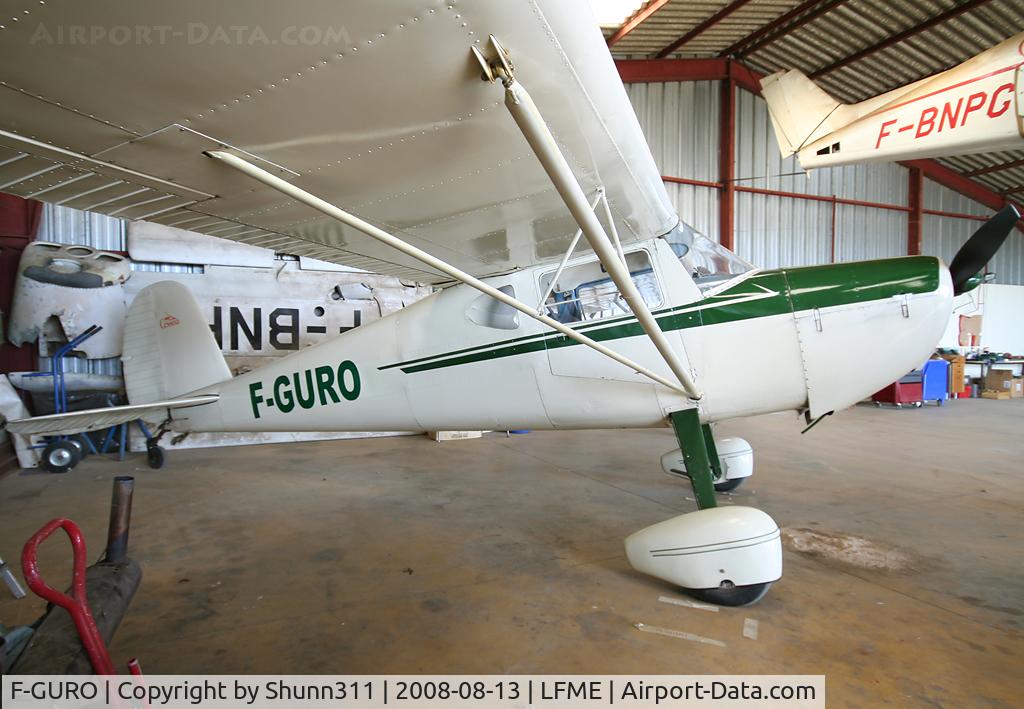 F-GURO, 1946 Cessna 140 C/N 8069, On his hangar...