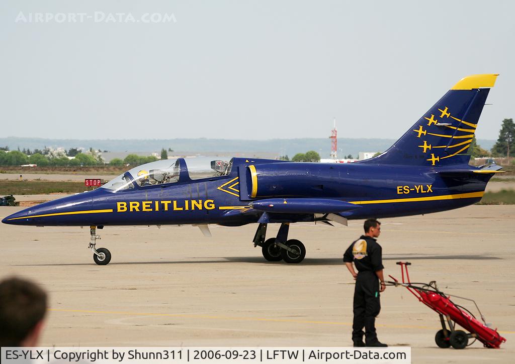 ES-YLX, Aero L-39 Albatros C/N 432905, Ready for the show during Navy Open Day 2006
