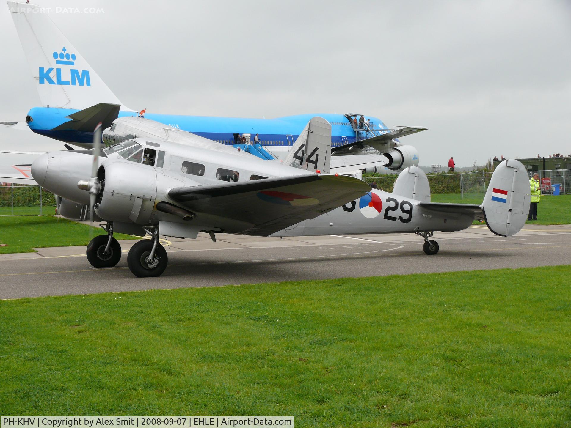 PH-KHV, 1952 Beech Expeditor 3NM (D18S) C/N A-904/CA-254, Beechcraft D18S Navigator PH-KHV/G-29 KLu Historic Flight