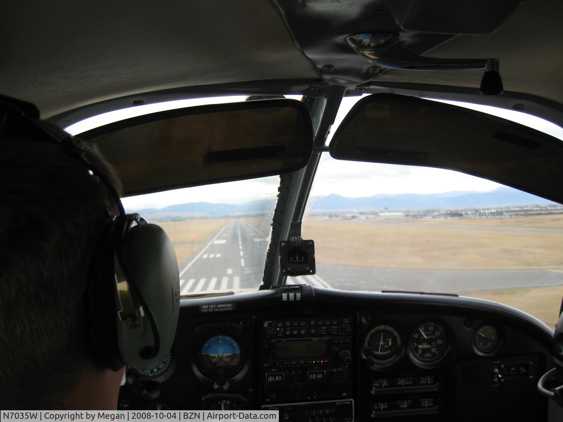 N7035W, 1962 Piper PA-28-180 C/N 28-718, Jon on short final at BZN