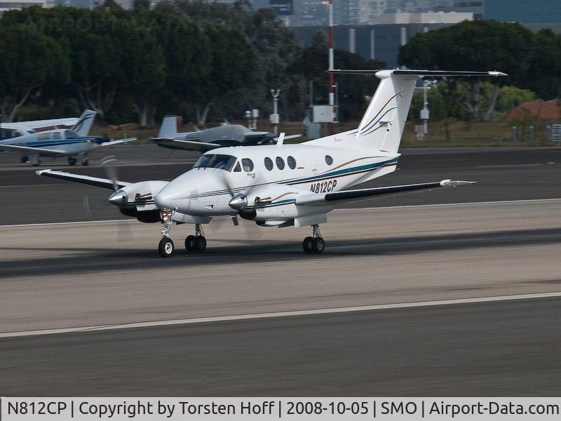 N812CP, 1981 Beech F90 King Air C/N LA-127, N812CP departing on RWY 21