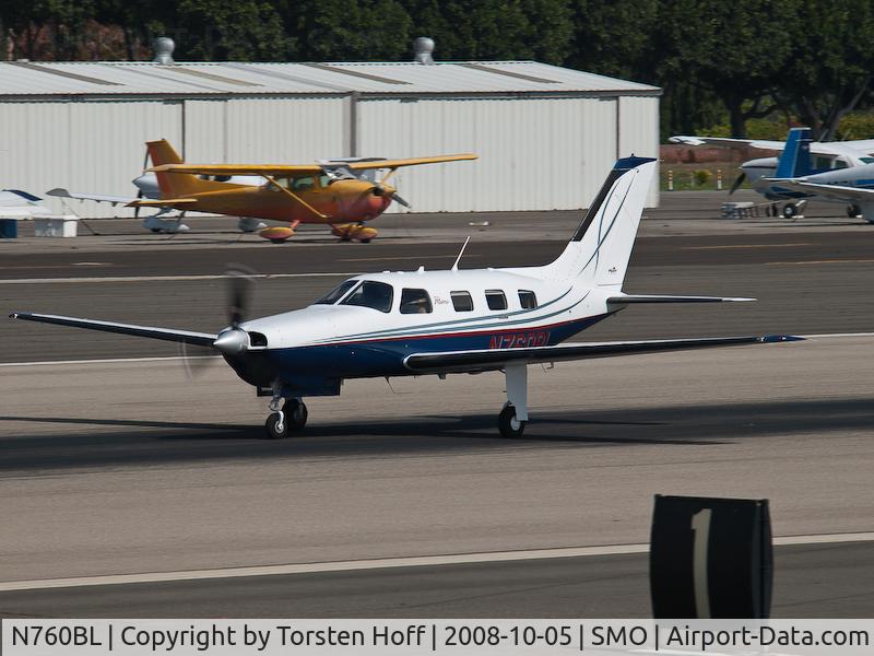 N760BL, 2008 Piper PA-46R-350T Malibu Matrix C/N 4692012, N760BL departing on RWY 21