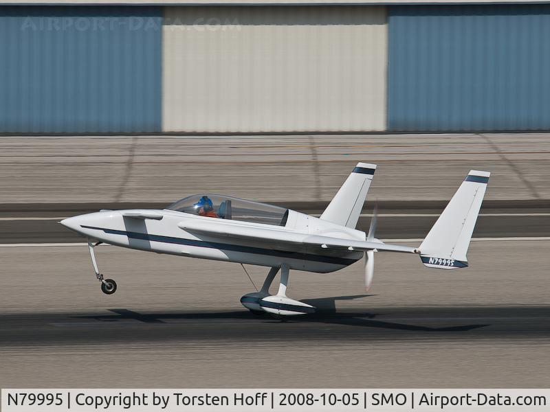 N79995, 1994 Rutan Long-EZ C/N 1897-L, N79995 departing on RWY 21