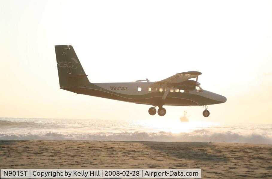 N901ST, 1969 De Havilland Canada DHC-6-200 Twin Otter C/N 208, Playa Zicatela