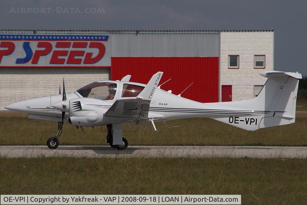 OE-VPI, Diamond DA-42 Twin Star C/N 42.099, Diamond DA42