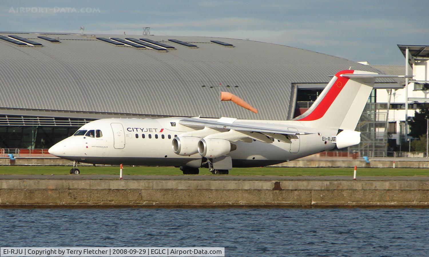 EI-RJU, 2000 British Aerospace Avro 146-RJ85A C/N E2367, Bae146 at London City