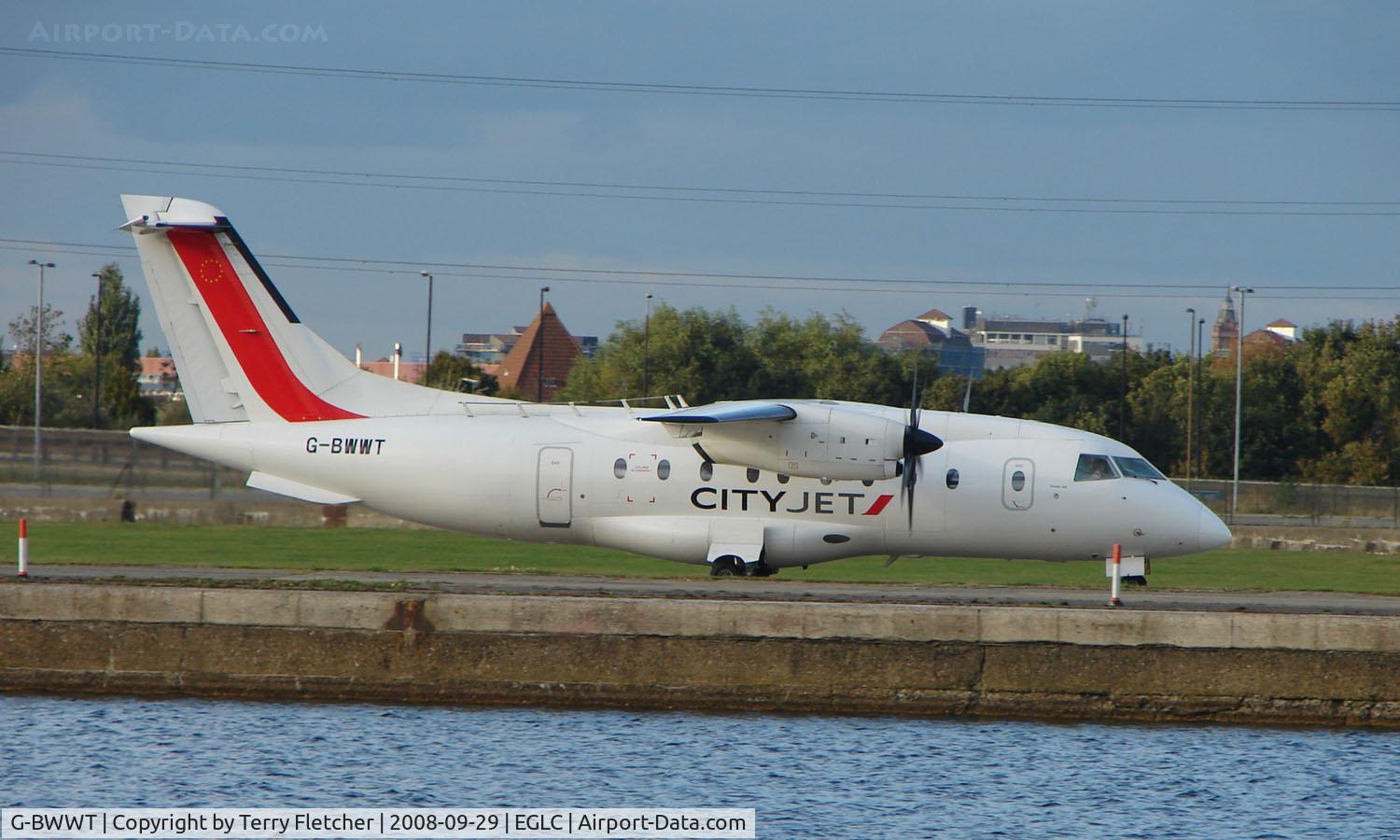 G-BWWT, 1995 Dornier 328-100 C/N 3022, Dornier 328 at London City