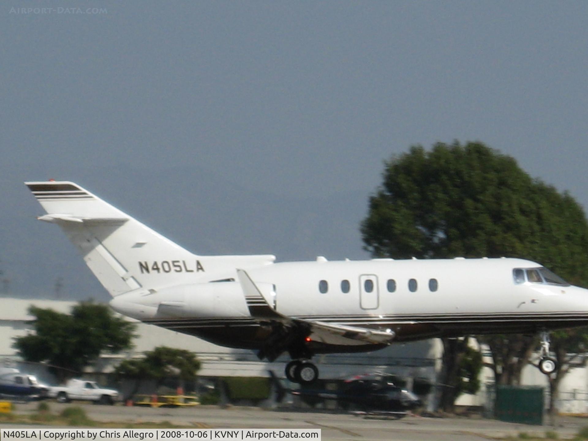 N405LA, 2005 Raytheon Hawker 800XP C/N 258726, Landing RWY 16R