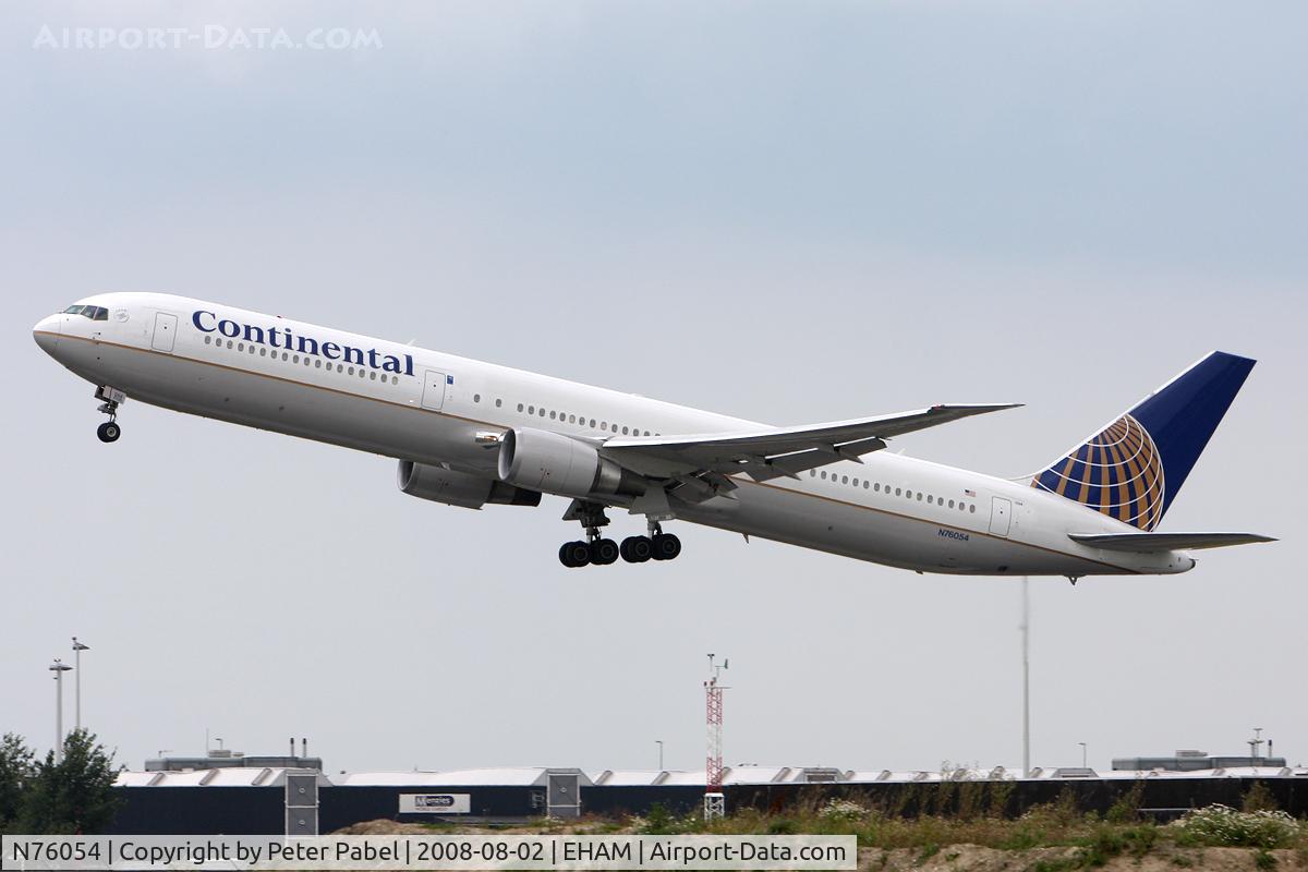 N76054, 2000 Boeing 767-424/ER C/N 29449, AMS Trip
