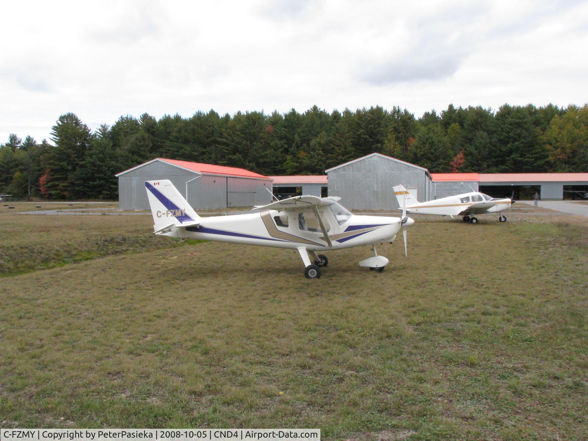 C-FZMY, 1999 Ultravia Le Pelican 914 C/N 599, @ Haliburton/Stanhope Muni Airport, Ontario Canada. Fall Colours Fly-in 2008