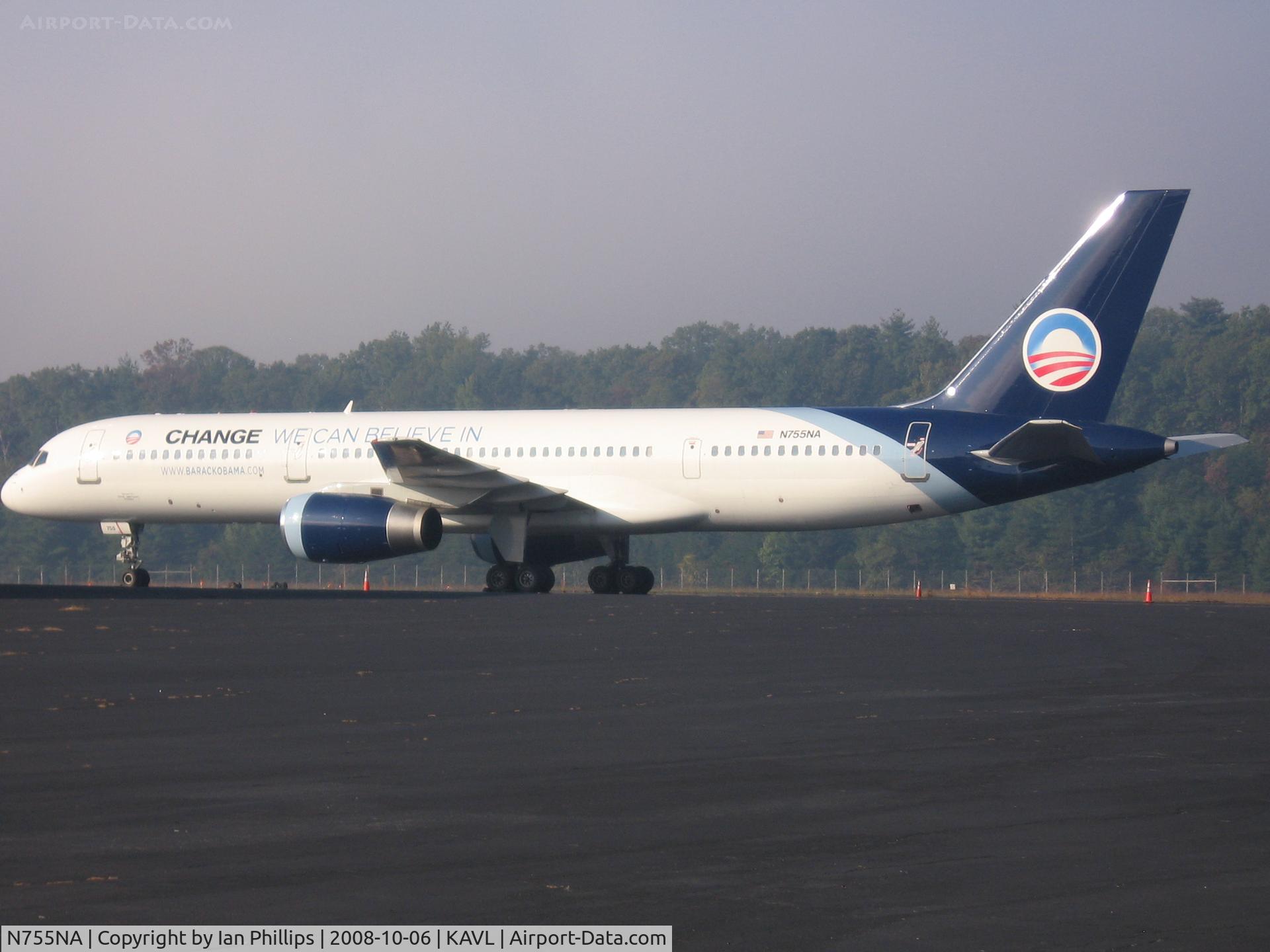 N755NA, 2000 Boeing 757-28A C/N 30043, Barack Obama's chartered 757