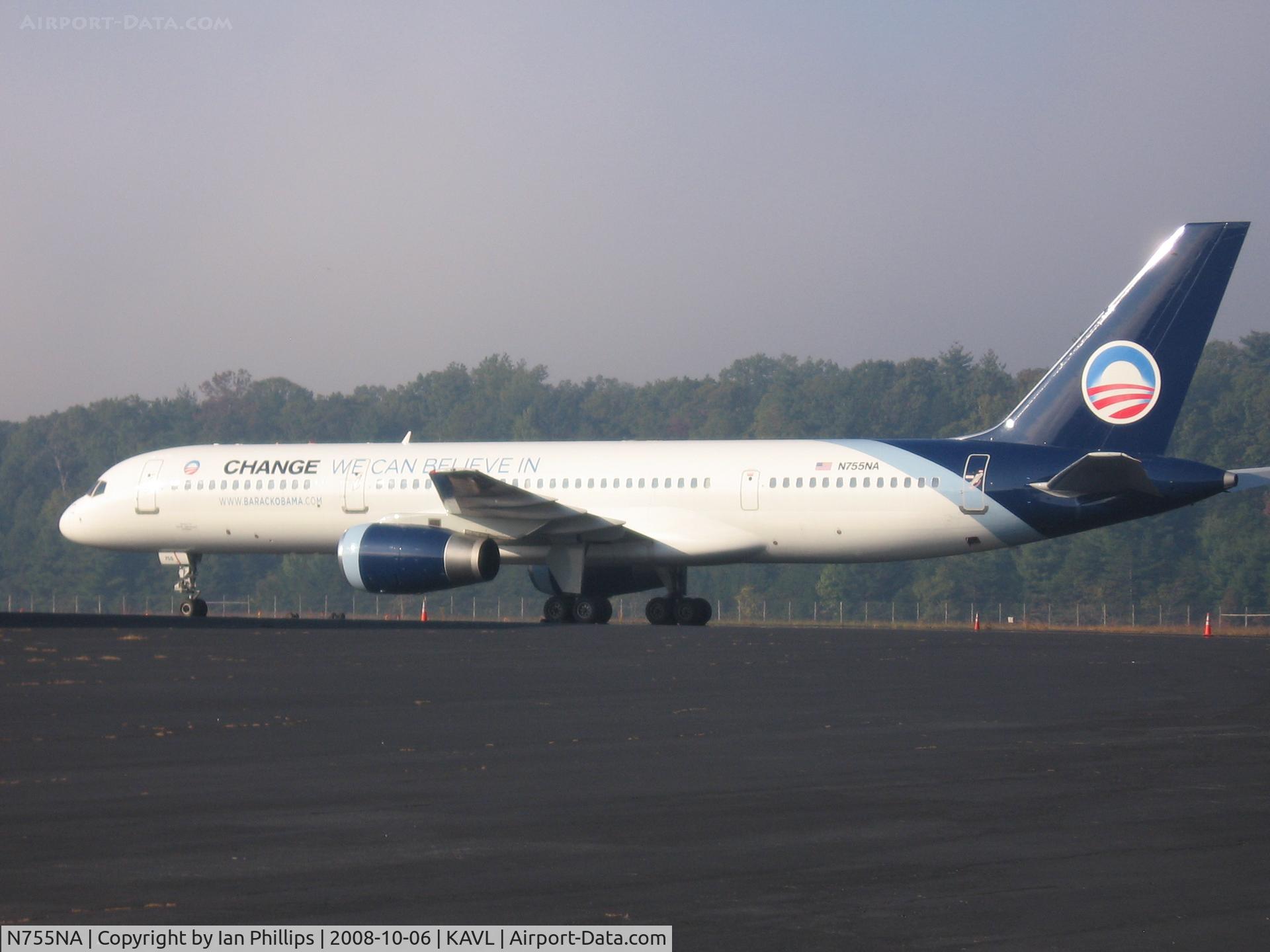N755NA, 2000 Boeing 757-28A C/N 30043, Barack Obama's chartered 757