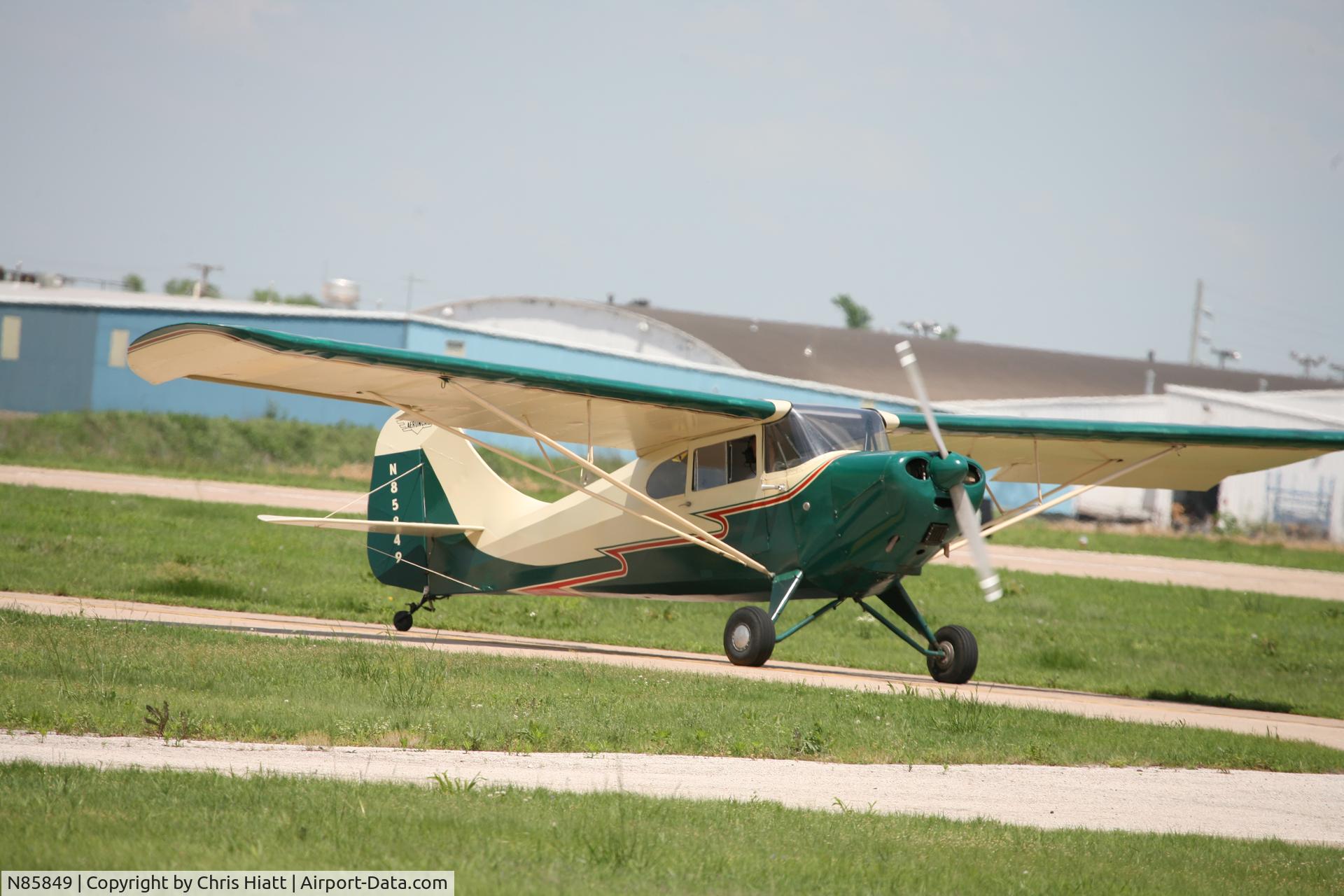 N85849, 1946 Aeronca 11AC Chief C/N 11AC-285, Arriving in Cushing, Oklahoma