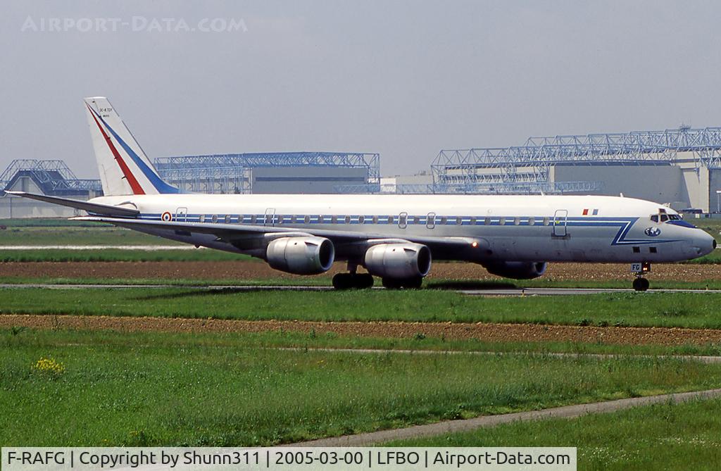 F-RAFG, 1968 Douglas DC-8-62CF C/N 46013, Rolling holding point rwy 14L for departure