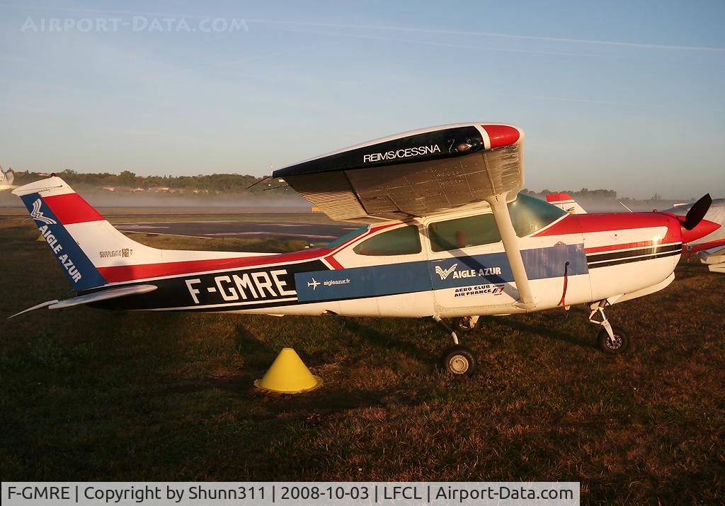 F-GMRE, Reims FR182 C/N 0016, Parked...