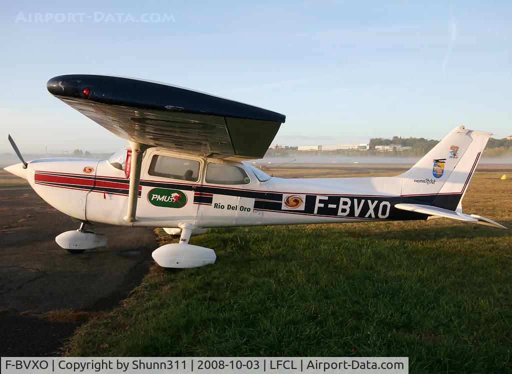 F-BVXO, 1974 Reims FR172J C/N 0509, Parked...