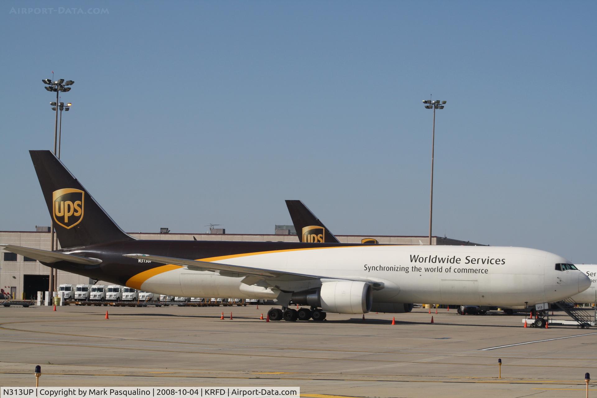 N313UP, 1996 Boeing 767-34AF C/N 27764, Boeing 767-300F