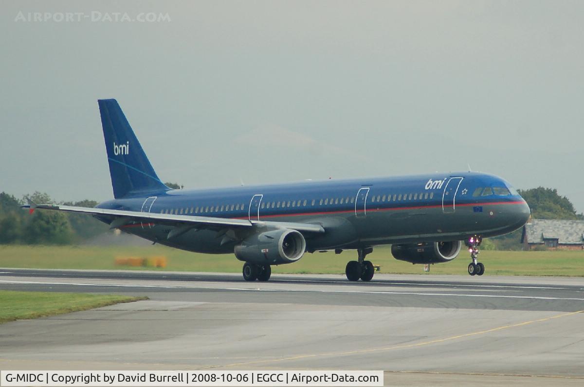 G-MIDC, 1998 Airbus A321-231 C/N 835, BMI - Taking Off