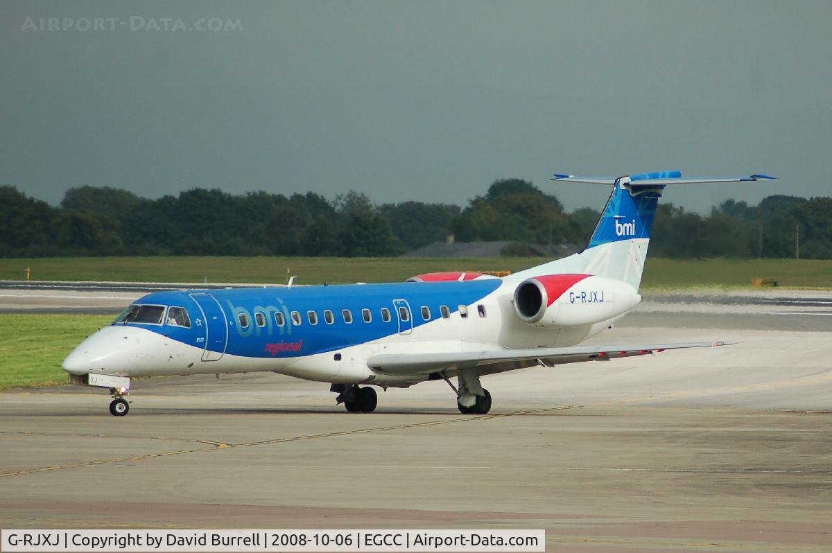 G-RJXJ, 2001 Embraer ERJ-135ER (EMB-135ER) C/N 145473, BMI - Taxiing