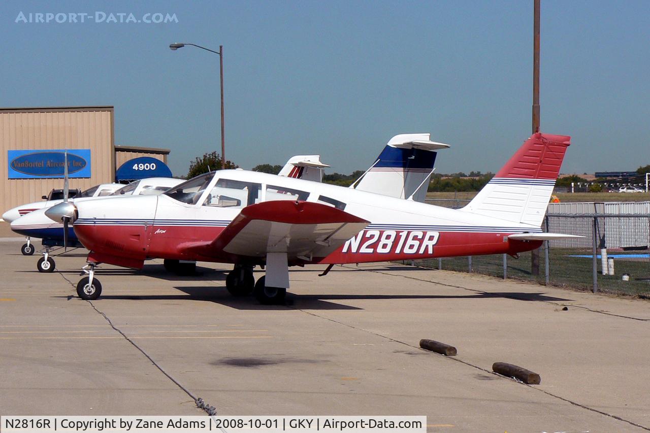 N2816R, 1969 Piper PA-28R-200 C/N 28R-35297, At Arlington Municipal