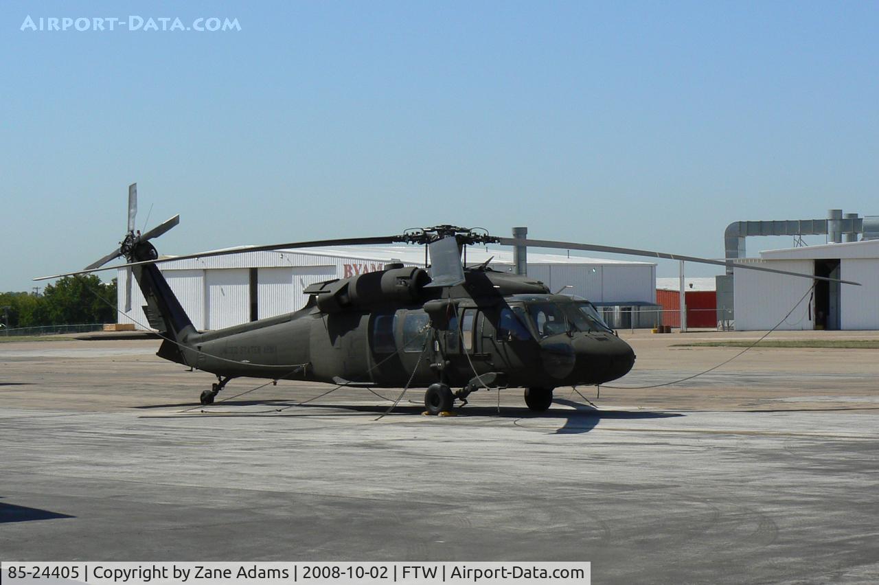 85-24405, 1985 Sikorsky UH-60A Black Hawk C/N 70-882, At Meacham Field