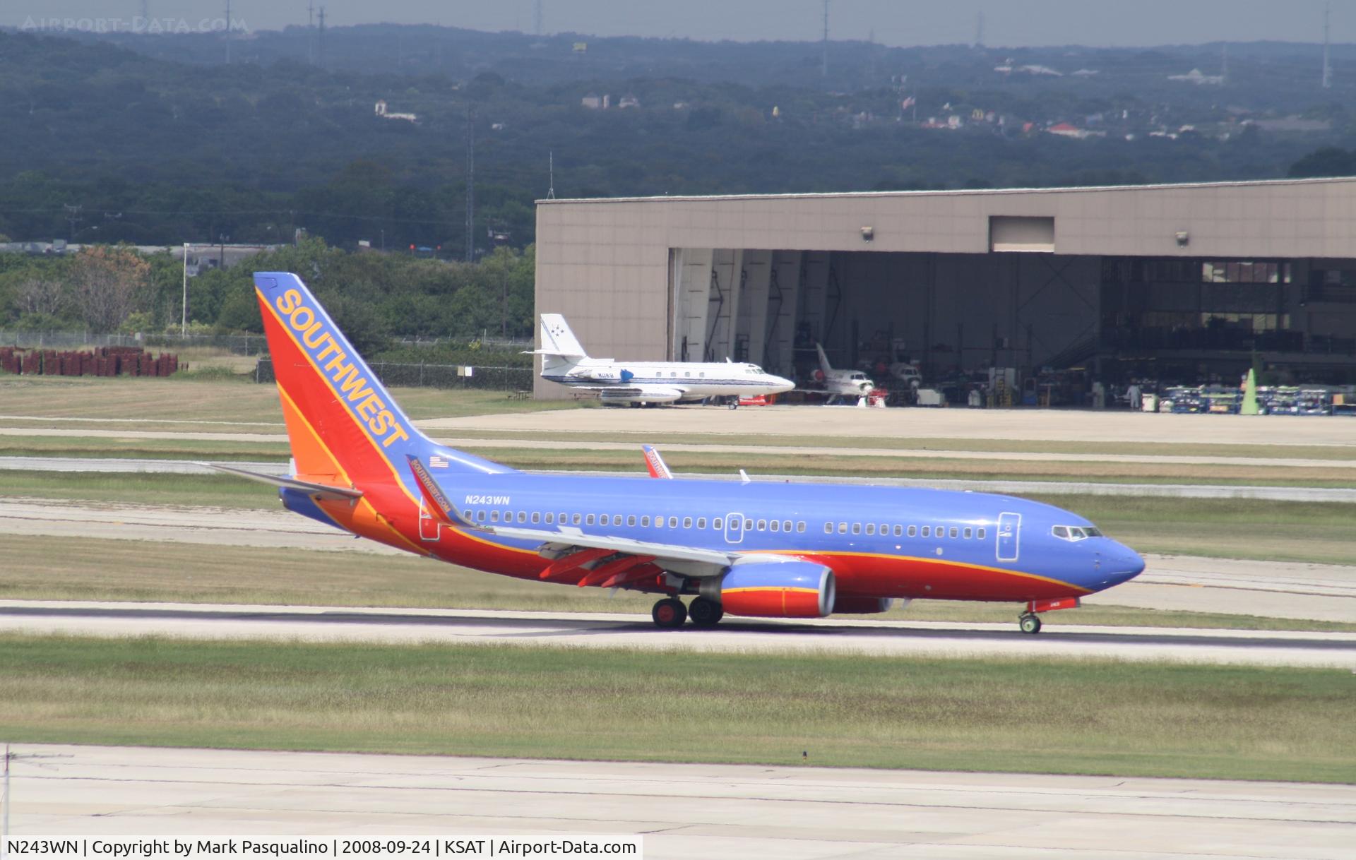 N243WN, 2006 Boeing 737-7H4 C/N 34863, Boeing 737-700