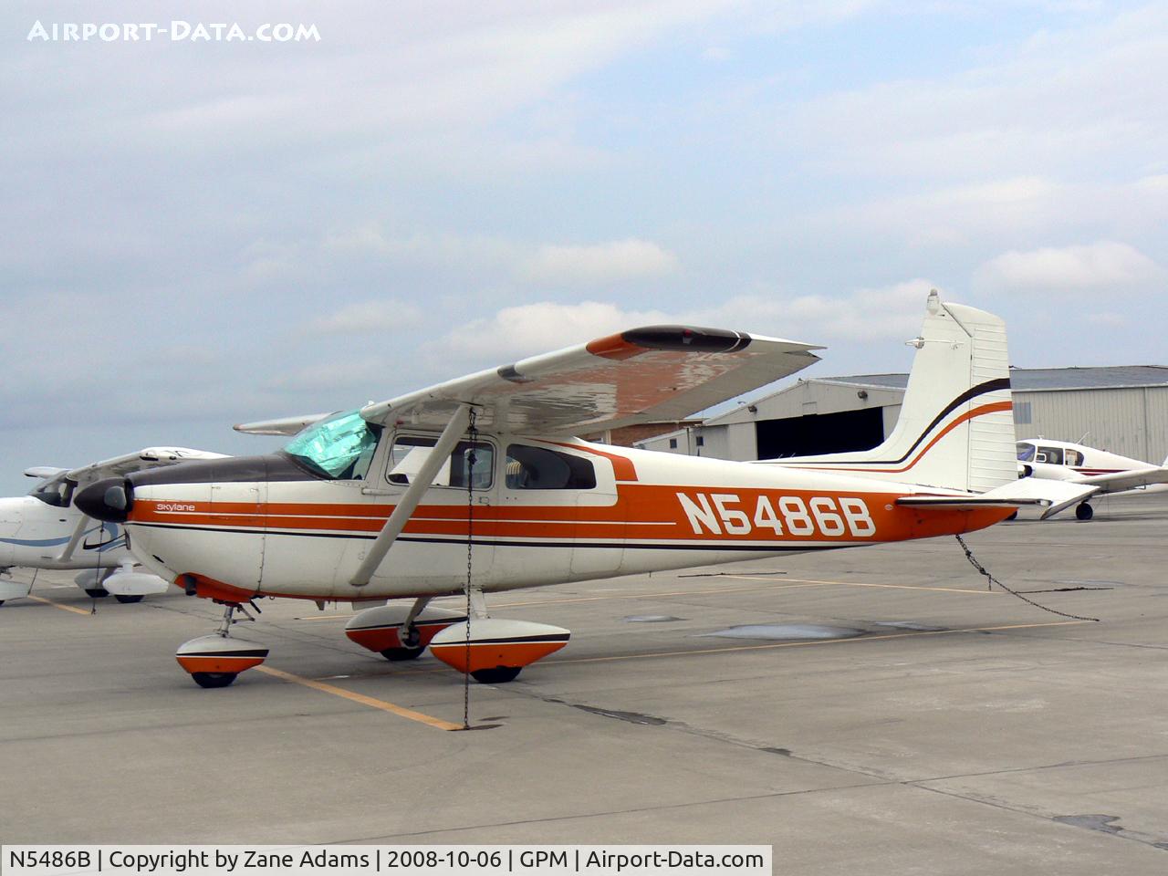 N5486B, 1956 Cessna 182 Skylane C/N 33486, At Grand Prairie Municipal