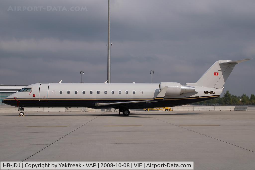 HB-IDJ, Canadair CRJ-100SE (CL-600-2B19) C/N 7136, Tag Aviation Regionaljet