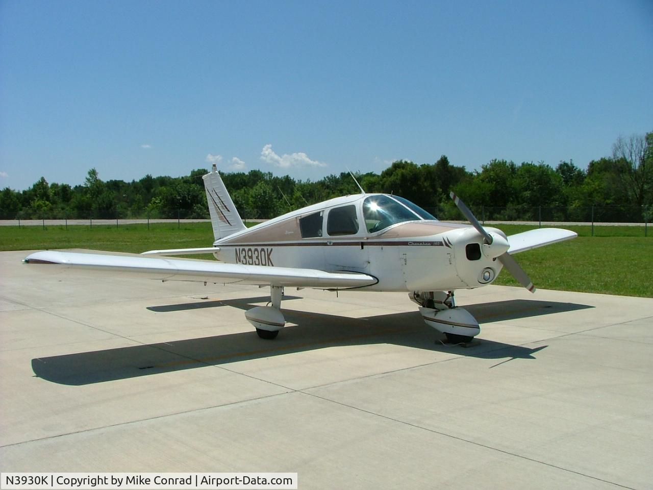 N3930K, 1967 Piper PA-28-140 C/N 28-23803, 1967 PA28-140