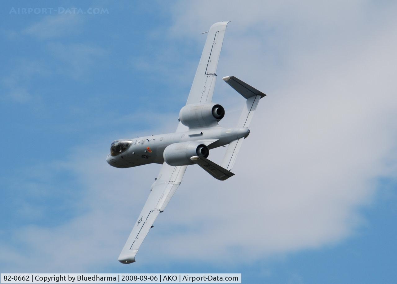 82-0662, 1982 Fairchild Republic A-10A Thunderbolt II C/N A10-0710, National Radial Engine Exhibition Flight of West Coast A-10 Thunderbolt II Demonstration Team