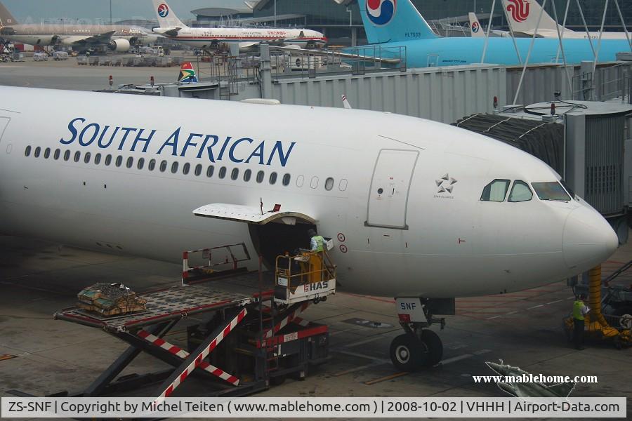 ZS-SNF, 2003 Airbus A340-642 C/N 547, South African Airways