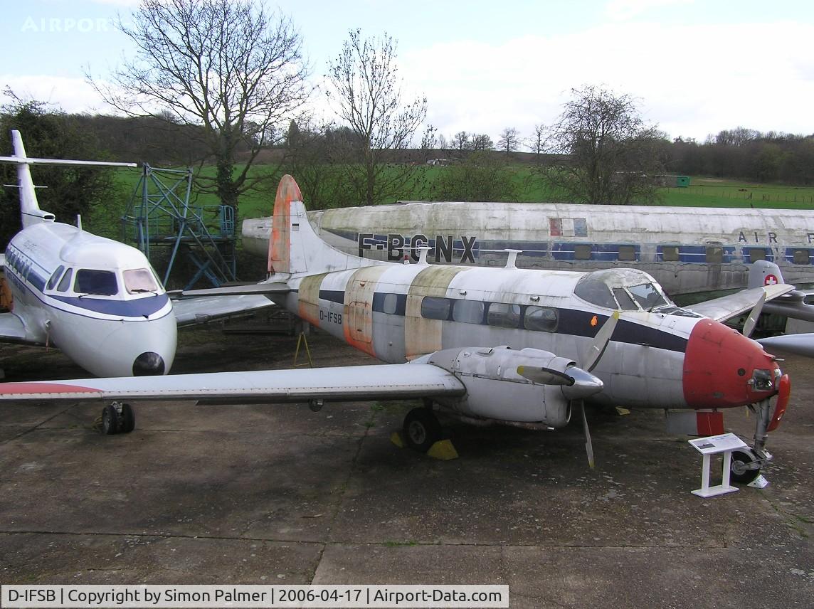 D-IFSB, De Havilland DH-104 Dove 2B C/N 04379, DH104 Dove preserved at London Colney