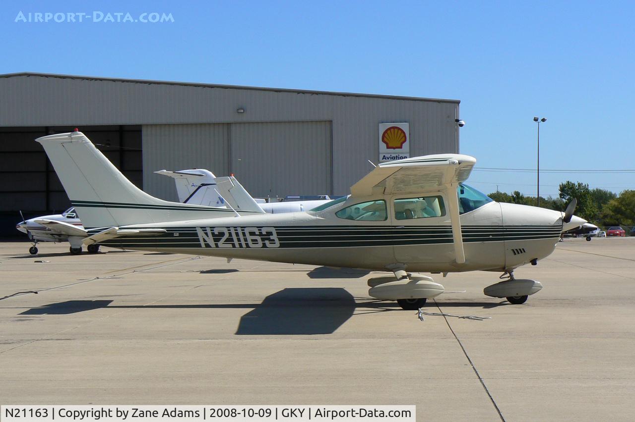 N21163, 1972 Cessna 182P Skylane C/N 18261457, At Arlington Municipal