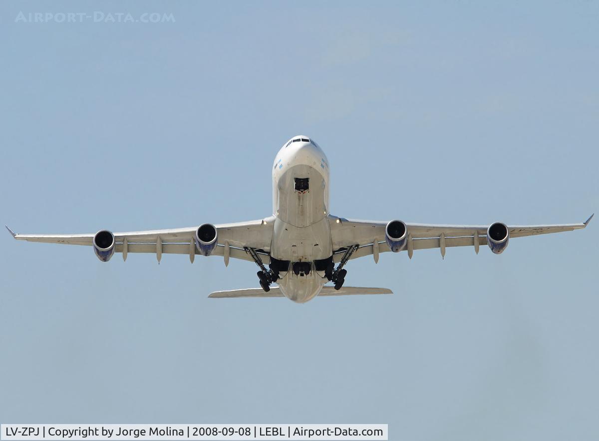 LV-ZPJ, 1994 Airbus A340-211 C/N 074, Amazing take off..!!!