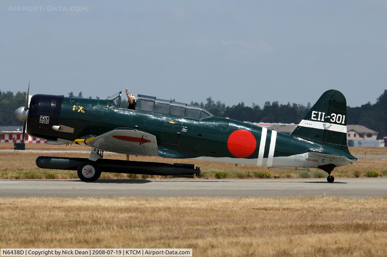 N6438D, 1944 North American SNJ-5C Texan Texan C/N 88-17652, McChord Airshow