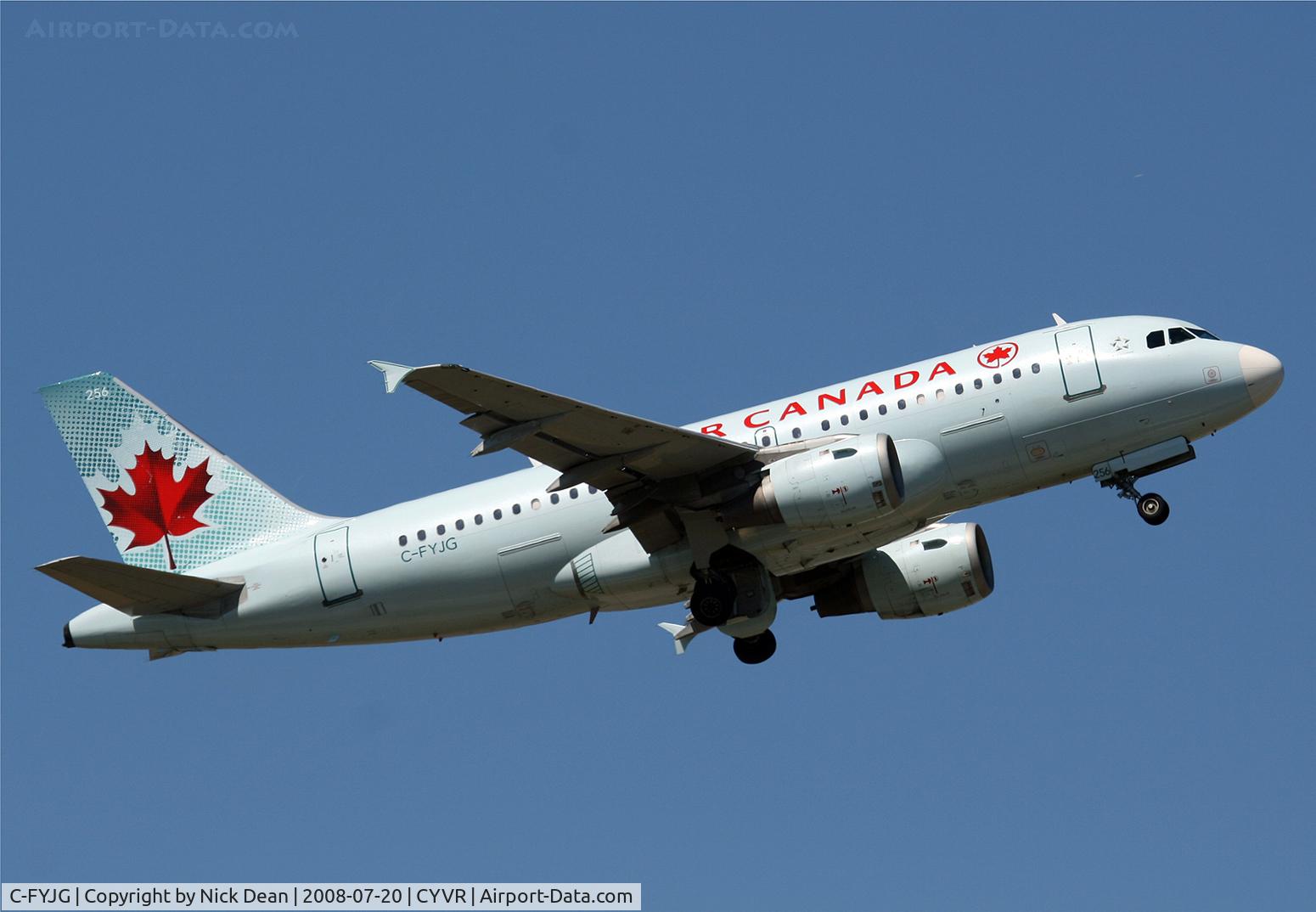 C-FYJG, 1996 Airbus A319-114 C/N 670, /