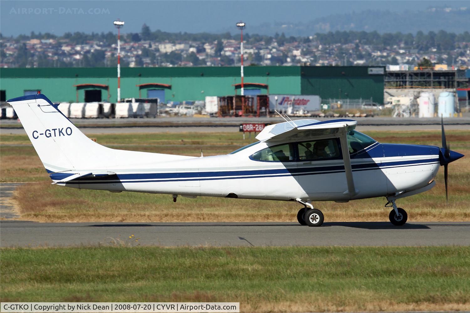 C-GTKO, 1981 Cessna TR182 Turbo Skylane RG C/N R18201735, /