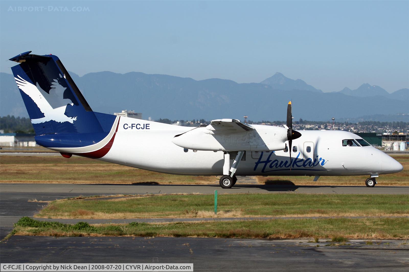 C-FCJE, 1989 De Havilland Canada DHC-8-102 Dash 8 C/N 165, /