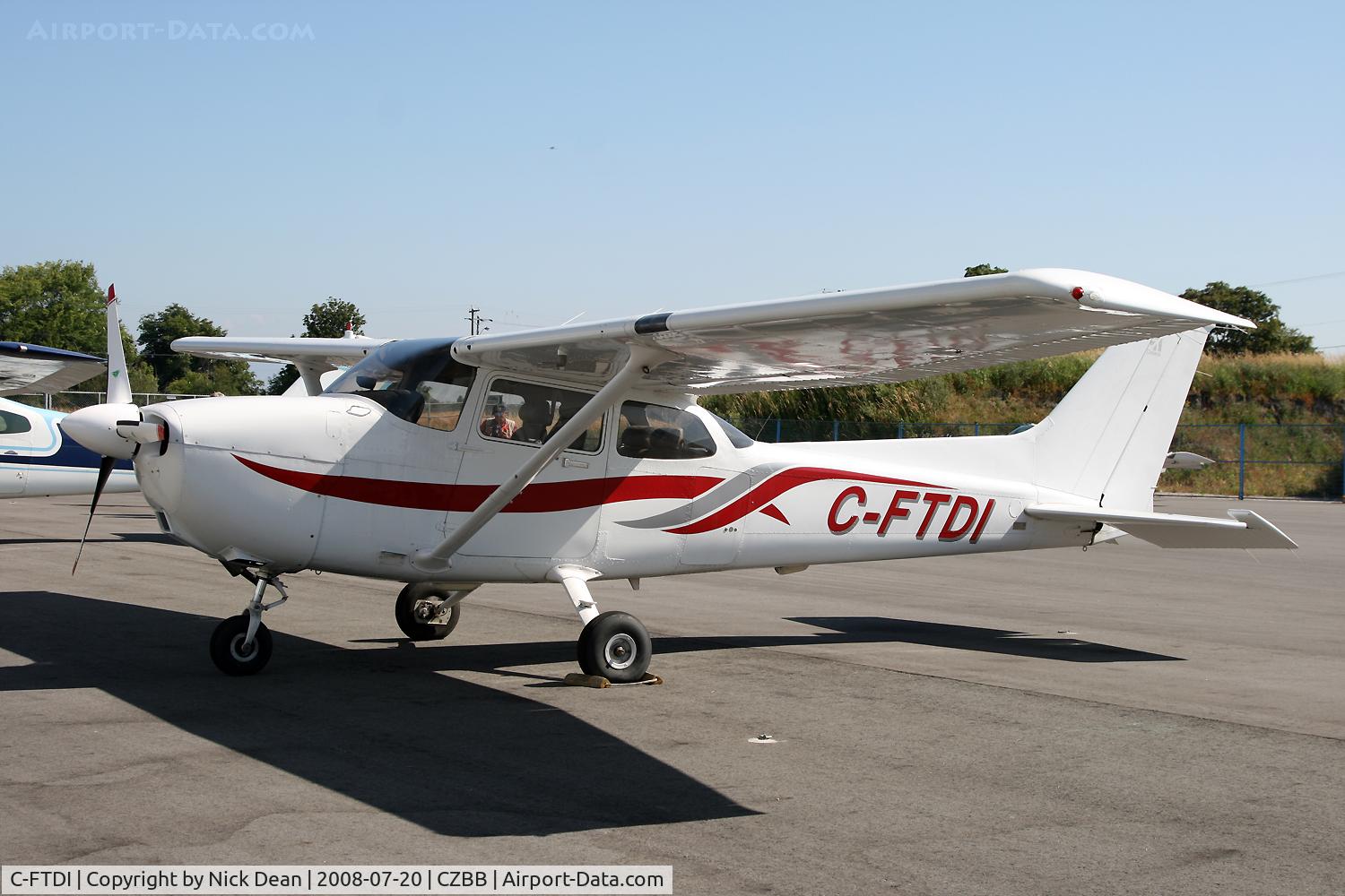 C-FTDI, 2000 Cessna 172R C/N 17280866, Boundary Bay BC