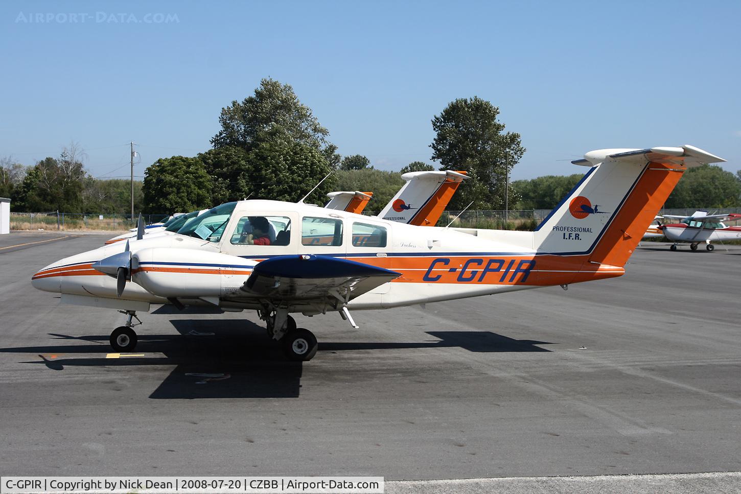 C-GPIR, 1979 Beech 76 Duchess C/N ME186, Boundary Bay BC