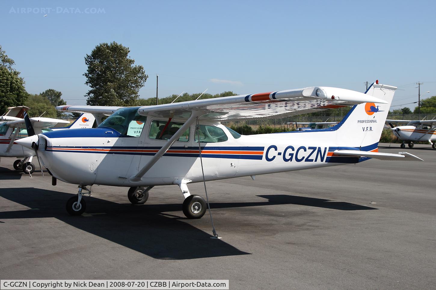 C-GCZN, 1974 Cessna 172M C/N 17264383, Boundary Bay BC