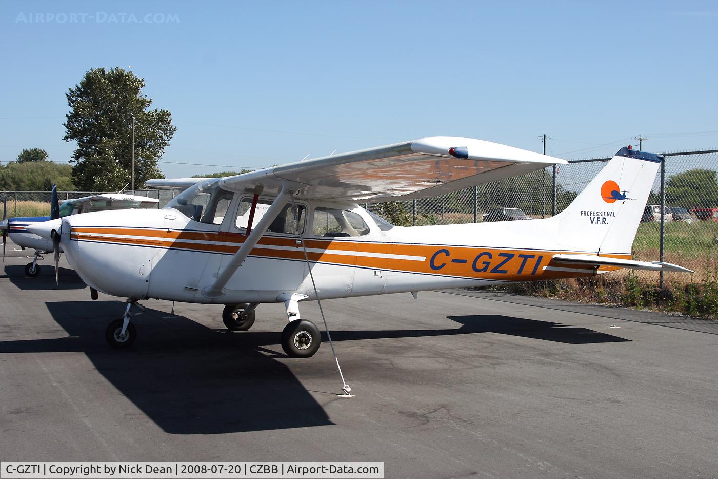 C-GZTI, 1977 Cessna 172N C/N 17269908, Boundary Bay BC