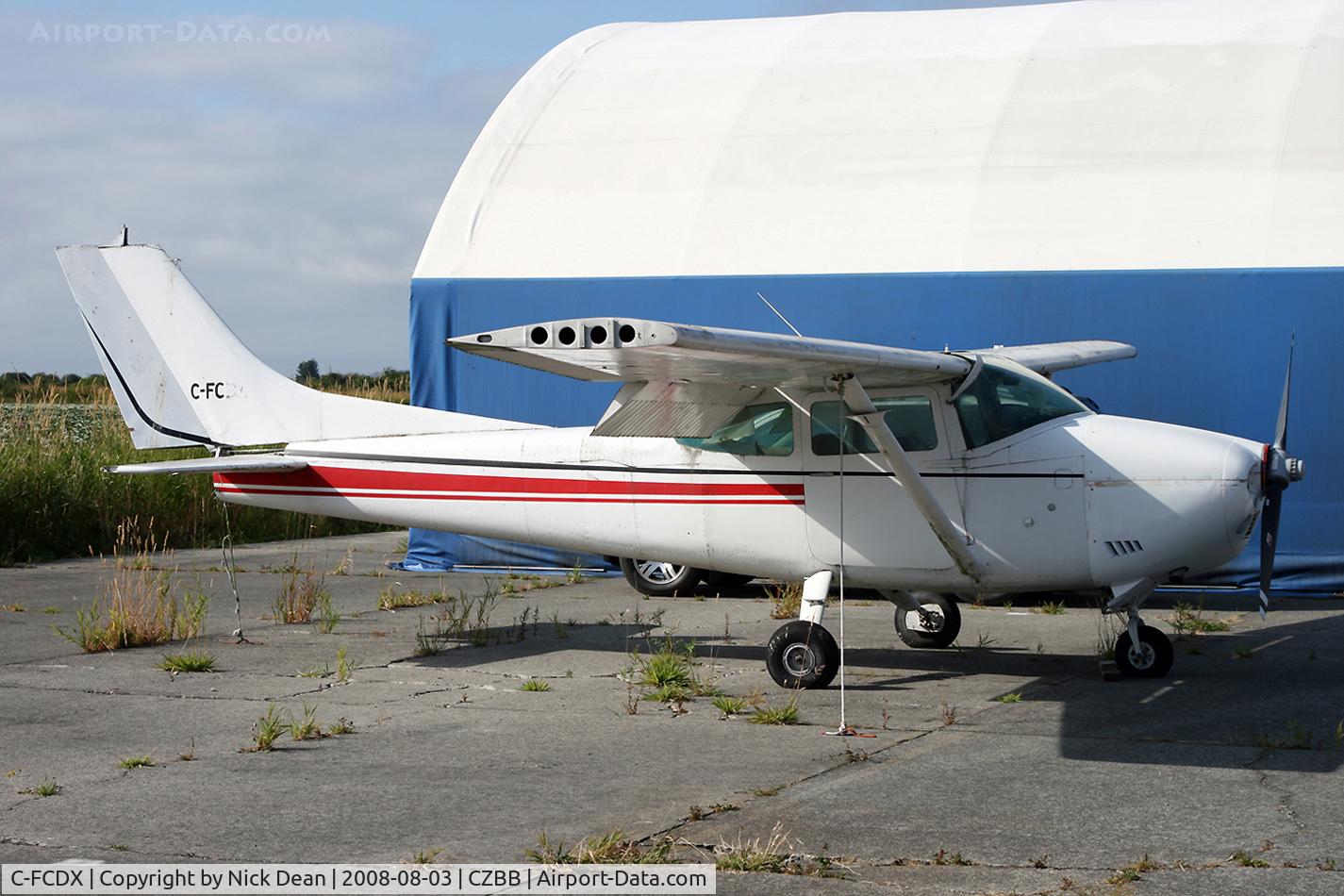 C-FCDX, 1973 Cessna 182P Skylane C/N 18261781, Boundary Bay BC
