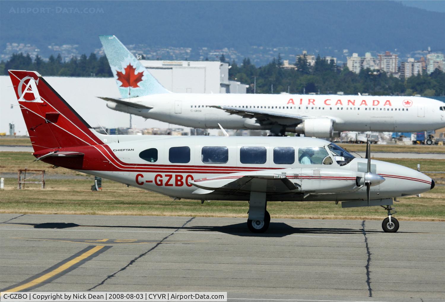 C-GZBO, Piper PA-31-350 Chieftain C/N 31-8252048, /