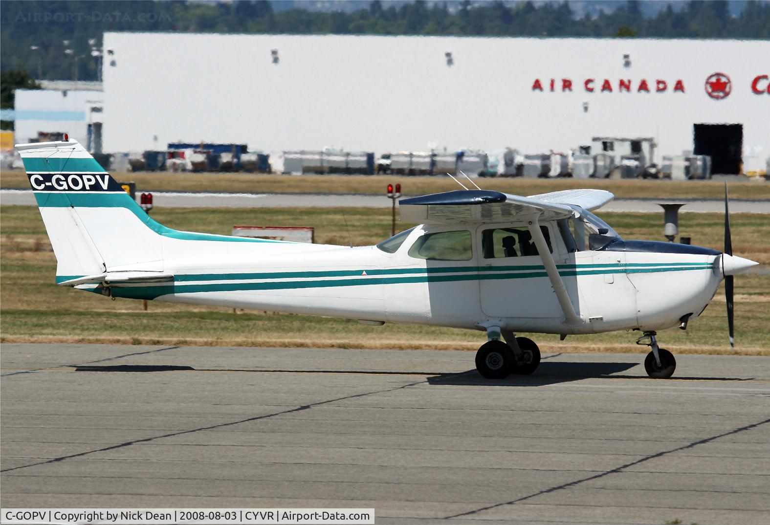 C-GOPV, 1975 Cessna 172M C/N 17264808, /